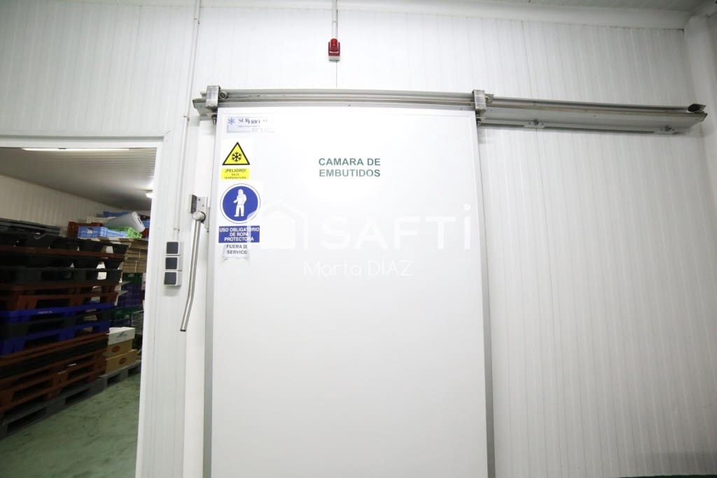 Local Commercial à vendre à Ronda avec garage - 590 000 € (Ref: 9595526)