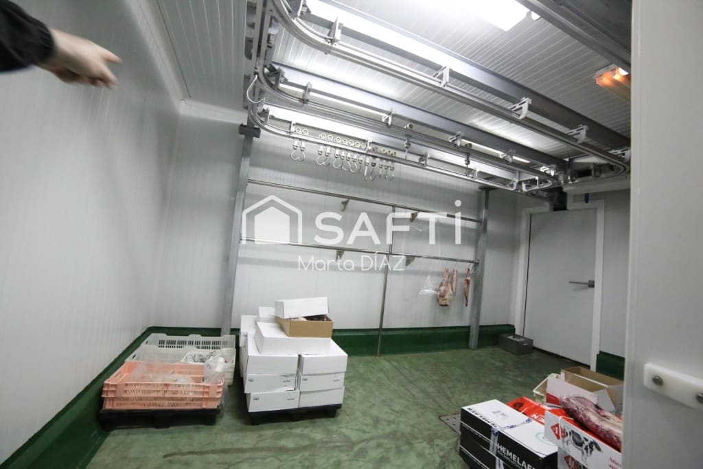 Local Commercial à vendre à Ronda avec garage - 590 000 € (Ref: 9595526)