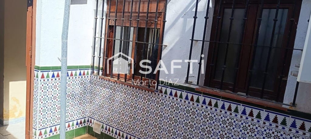 3 bedroom Villa for sale in Benaojan - € 73,000 (Ref: 9595529)