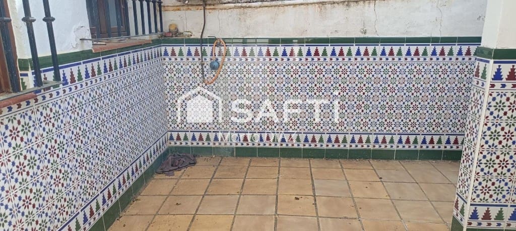 3 bedroom Villa for sale in Benaojan - € 73,000 (Ref: 9595529)