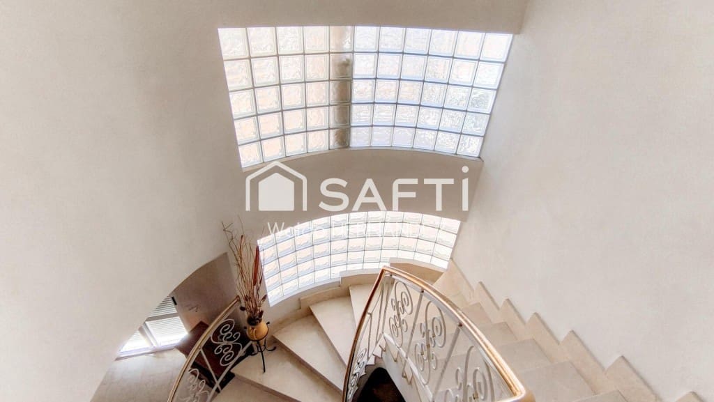 3 soveværelse Villa til salg i La Alberca med swimmingpool garage - € 380.000 (Ref: 9595542)