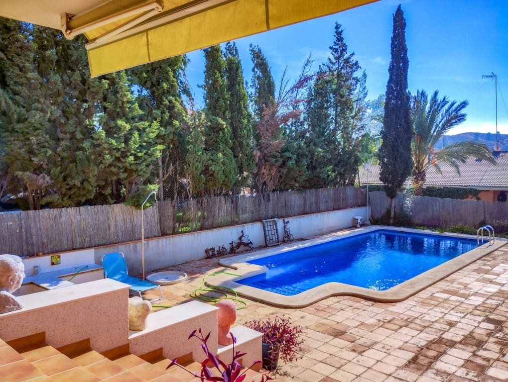 6 Zimmer Villa zu verkaufen in Las Torres de Cotillas mit Pool Garage - 390.000 € (Ref: 9595544)