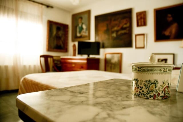 6 bedroom Villa for sale in Las Torres de Cotillas with pool garage - € 380,000 (Ref: 9595544)