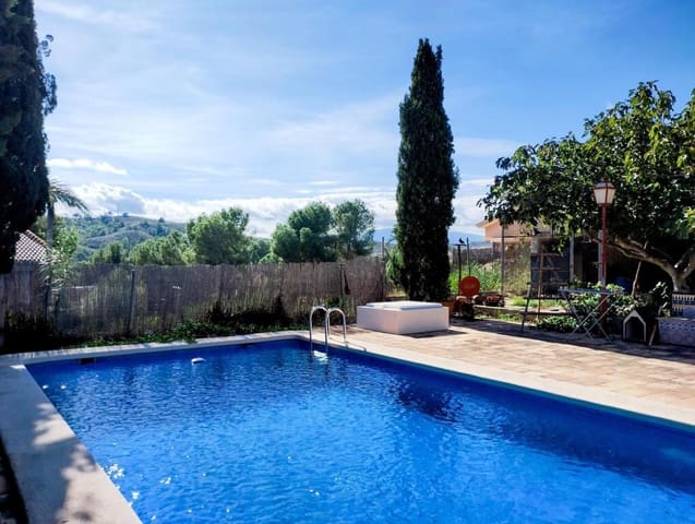 6 bedroom Villa for sale in Las Torres de Cotillas with pool garage - € 380,000 (Ref: 9595544)
