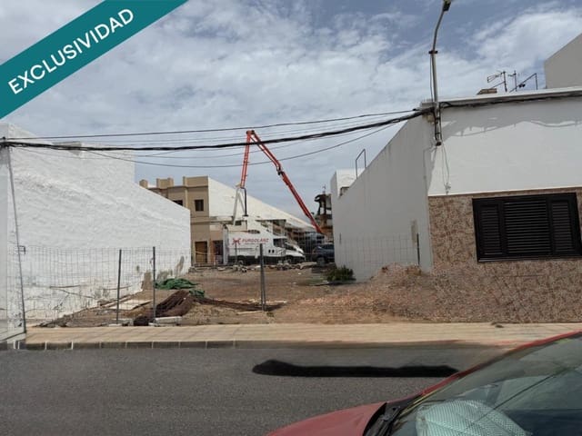 Terreno para Construção para venda em Arrecife - 126 000 € (Ref: 9595547)