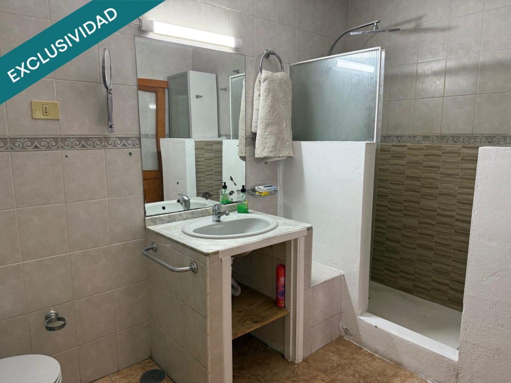 3 bedroom Terraced Villa for sale in Arrecife - € 220,000 (Ref: 9595548)