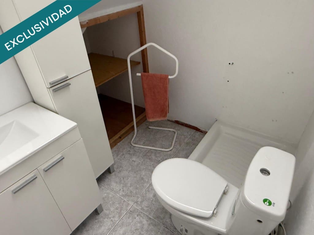 3 bedroom Terraced Villa for sale in Arrecife - € 220,000 (Ref: 9595548)