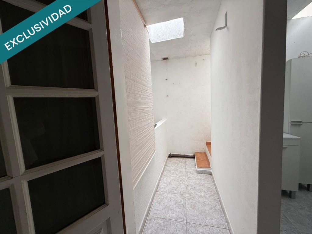 3 bedroom Terraced Villa for sale in Arrecife - € 220,000 (Ref: 9595548)