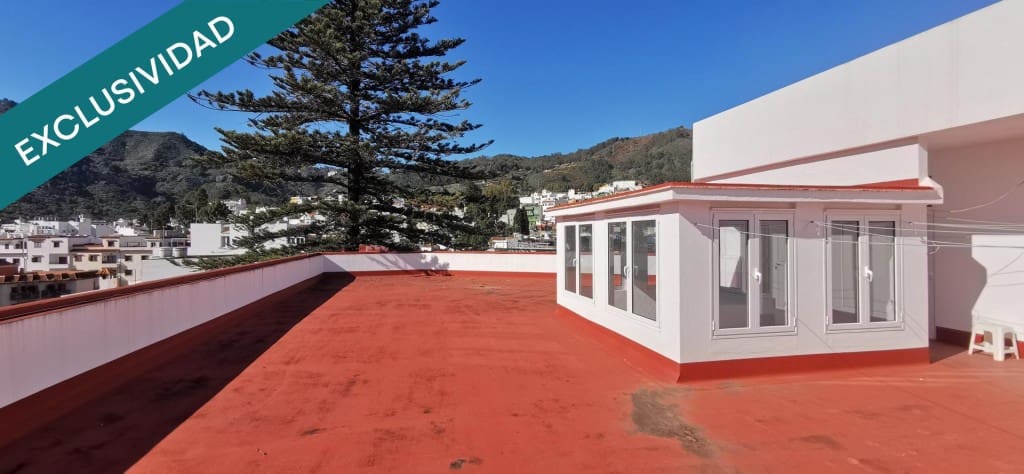 Adosado de 5 habitaciones en Teror en venta - 550.000 € (Ref: 9595549)