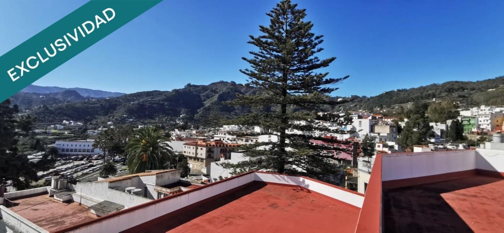 Adosado de 5 habitaciones en Teror en venta - 550.000 € (Ref: 9595549)