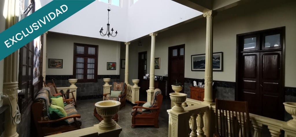 Adosado de 5 habitaciones en Teror en venta - 550.000 € (Ref: 9595549)