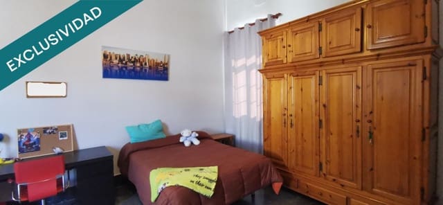 Adosado de 5 habitaciones en Teror en venta - 550.000 € (Ref: 9595549)