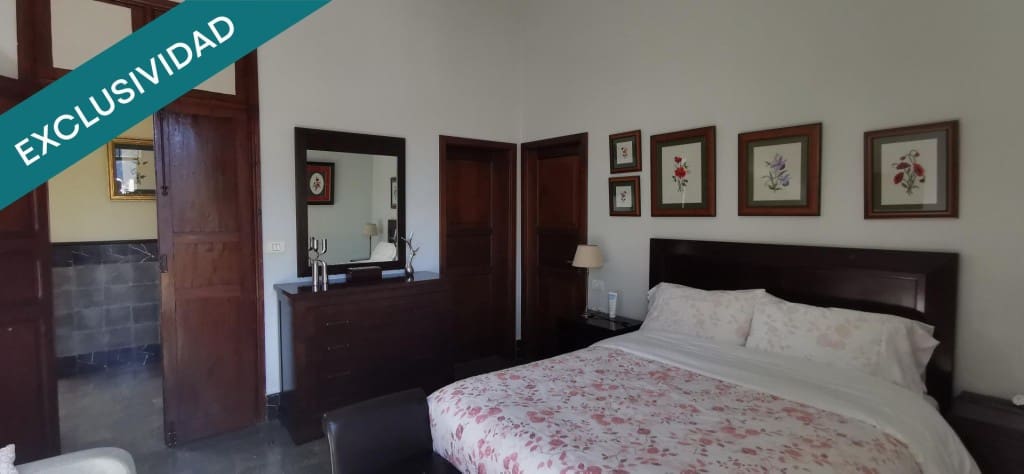 Adosado de 5 habitaciones en Teror en venta - 550.000 € (Ref: 9595549)