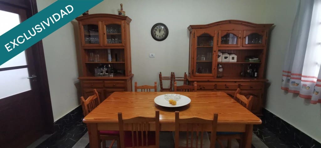 Adosado de 5 habitaciones en Teror en venta - 550.000 € (Ref: 9595549)