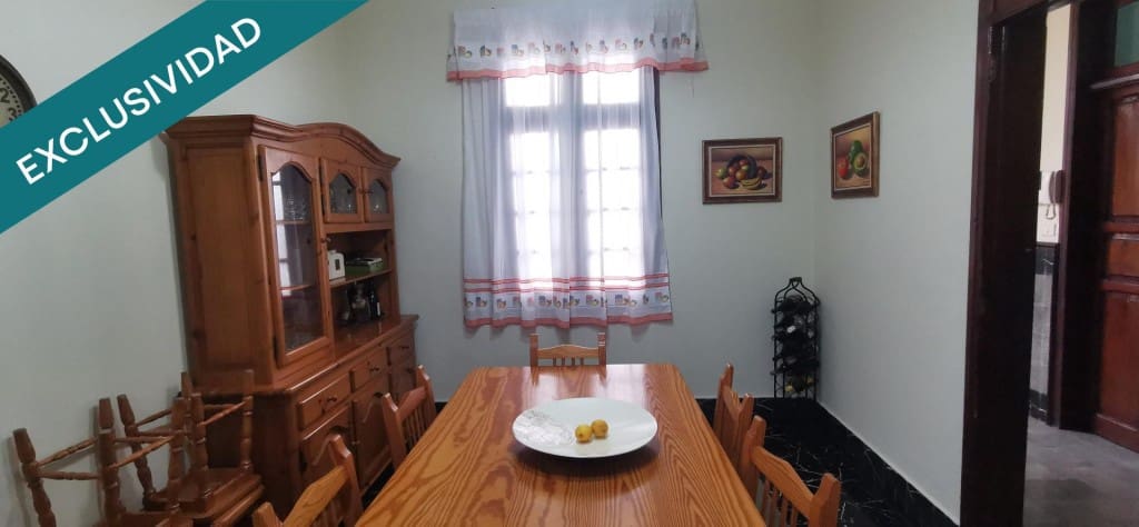 Adosado de 5 habitaciones en Teror en venta - 550.000 € (Ref: 9595549)