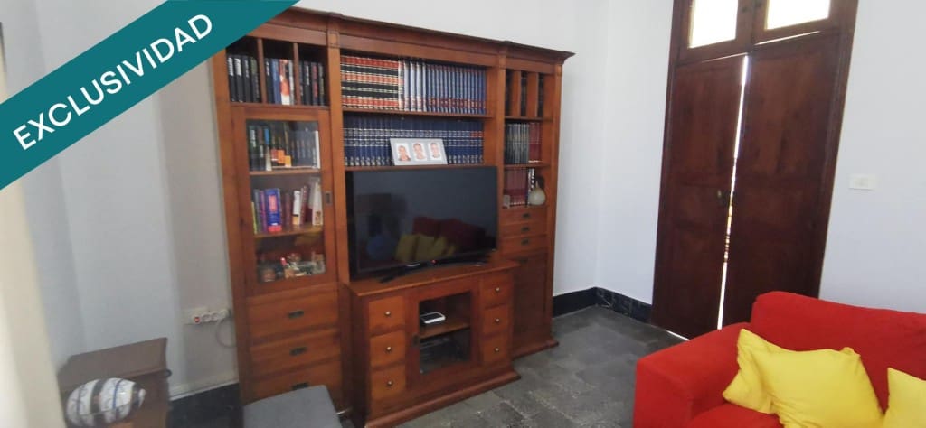 Adosado de 5 habitaciones en Teror en venta - 550.000 € (Ref: 9595549)