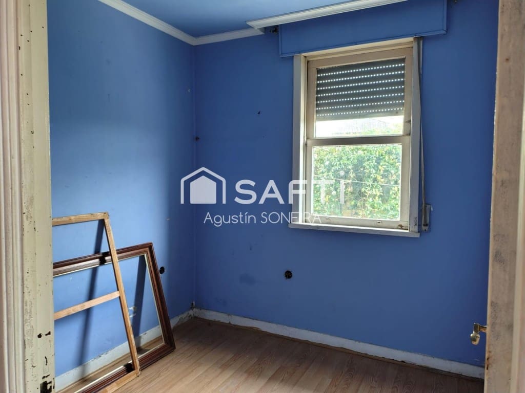 3 bedroom Finca/Country House for sale in Vigo with garage - € 150,000 (Ref: 9595555)