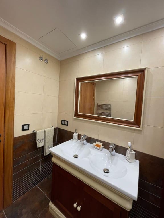 5 bedroom Flat for sale in Valladolid city with garage - € 850,000 (Ref: 9595557)