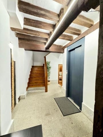 Office for sale in Segovia city - € 1,245,000 (Ref: 9595558)