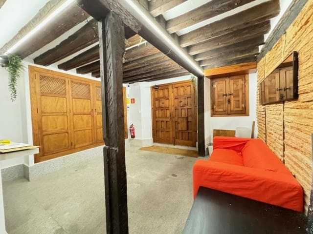 Office for sale in Segovia city - € 1,245,000 (Ref: 9595558)