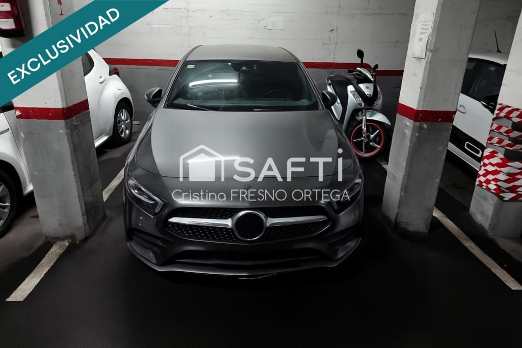 Garaje en Esplugues de Llobregat en venta - 22.000 € (Ref: 9595560)