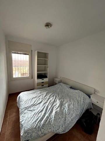 6 slaapkamer Villa te koop in Roda de Barà - € 260.000 (Ref: 9595561)