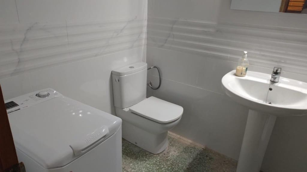 6 slaapkamer Villa te koop in Roda de Bara - € 260.000 (Ref: 9595561)