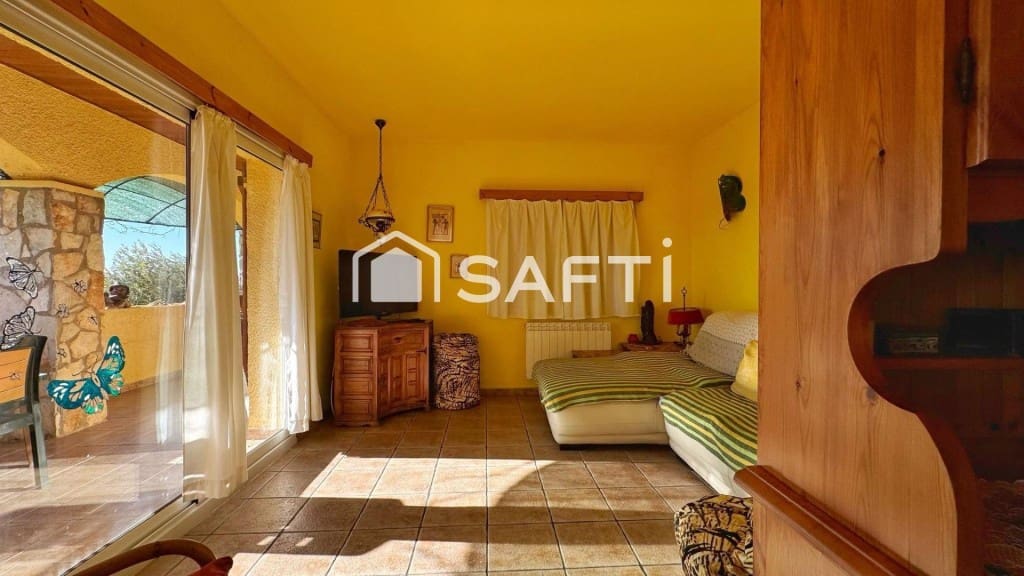 6 sovrum Villa till salu i La Bisbal del Penedes med pool garage - 349 000 € (Ref: 9595562)