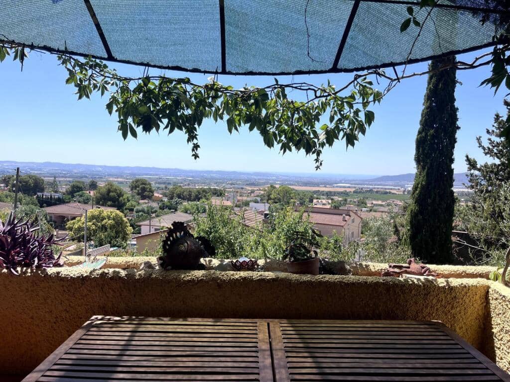 6 bedroom Villa for sale in La Bisbal del Penedes with pool garage - € 349,000 (Ref: 9595562)