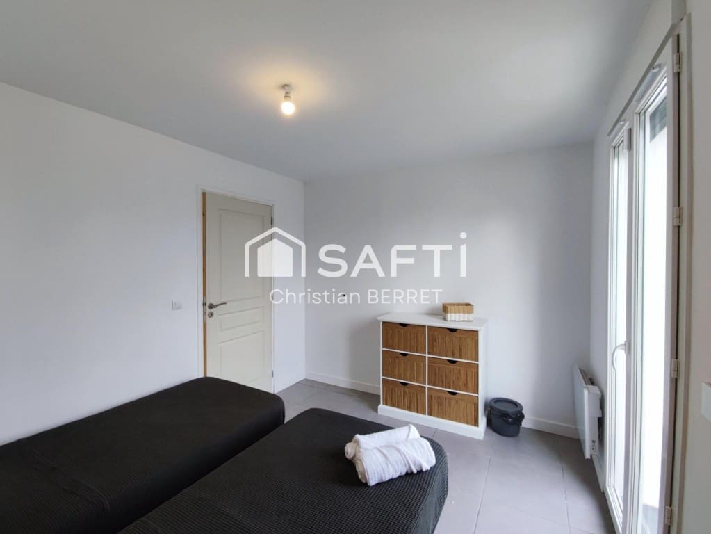 3 chambre Villa/Maison à vendre à Turis avec piscine - 285 000 € (Ref: 9595563)