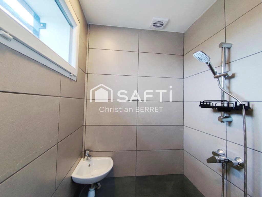 3 chambre Villa/Maison à vendre à Turis avec piscine - 285 000 € (Ref: 9595563)