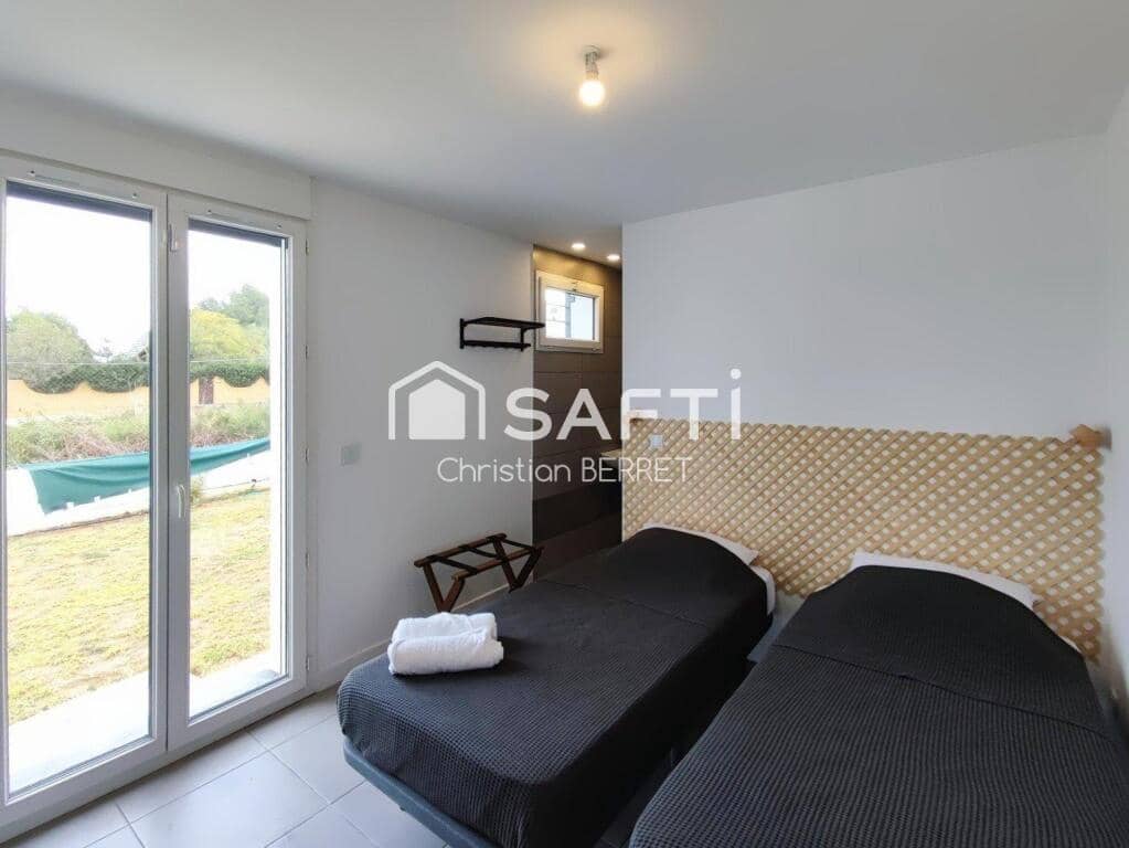 3 soverom Villa til salgs i Turis med svømmebasseng - € 285 000 (Ref: 9595563)