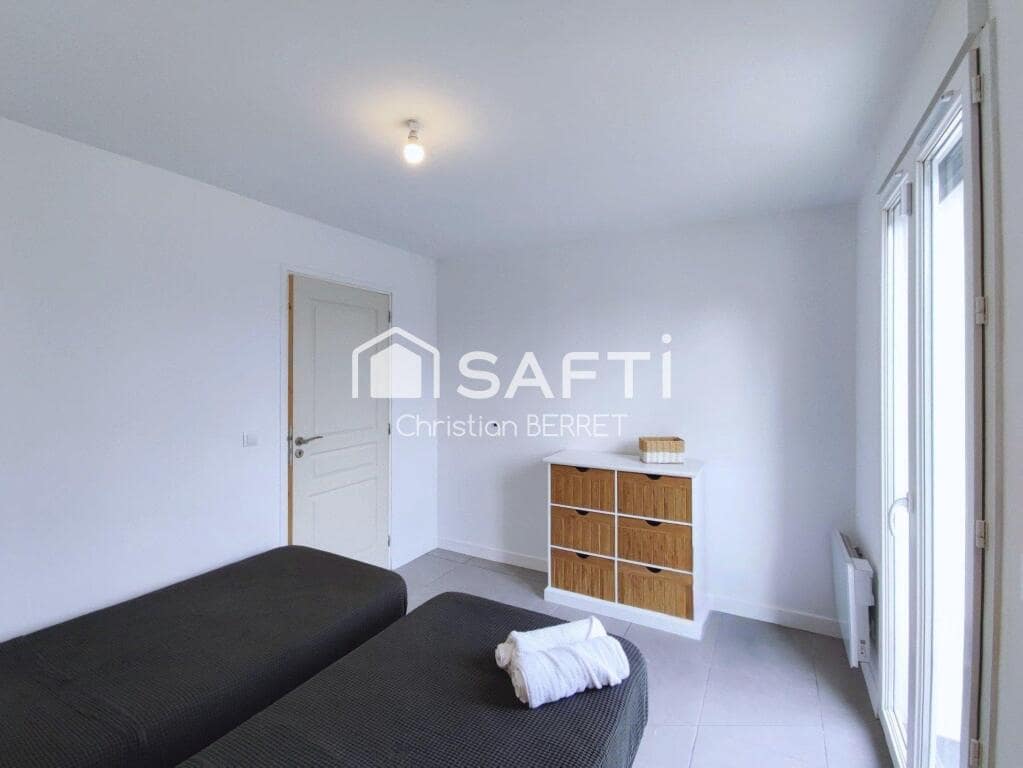 3 soverom Villa til salgs i Turis med svømmebasseng - € 285 000 (Ref: 9595563)