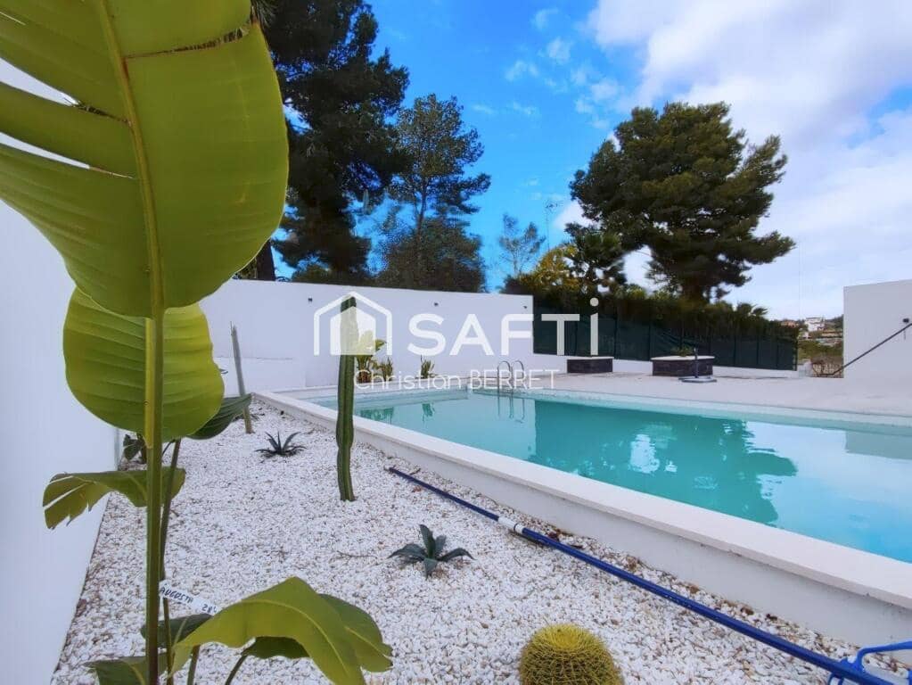 3 soverom Villa til salgs i Turis med svømmebasseng - € 285 000 (Ref: 9595563)