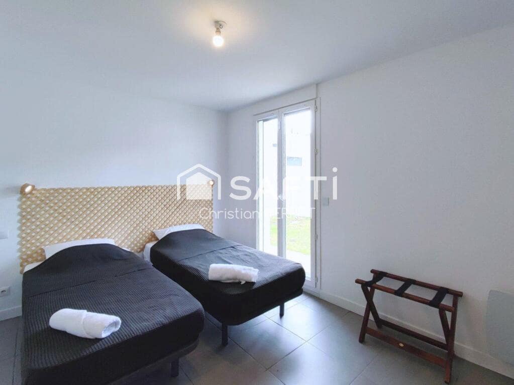 3 soverom Villa til salgs i Turis med svømmebasseng - € 285 000 (Ref: 9595563)
