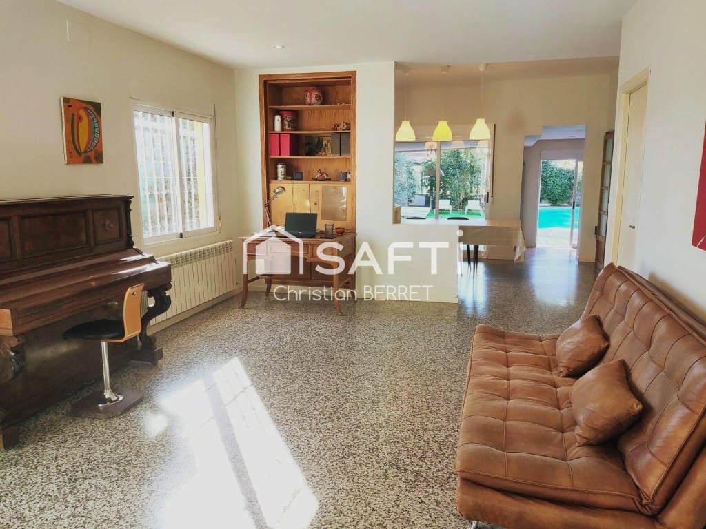 6 soveværelse Villa til salg i Riba-roja de Turia med swimmingpool - € 496.000 (Ref: 9595567)