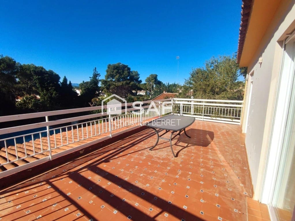 6 soveværelse Villa til salg i Riba-roja de Turia med swimmingpool - € 496.000 (Ref: 9595567)