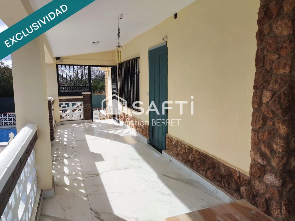 6 Zimmer Finca/Landgut zu verkaufen in Montserrat mit Pool - 375.000 € (Ref: 9595568)