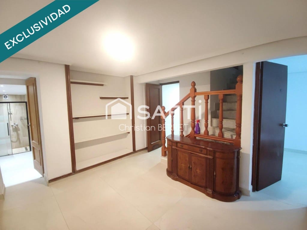 6 Zimmer Finca/Landgut zu verkaufen in Montserrat mit Pool - 375.000 € (Ref: 9595568)