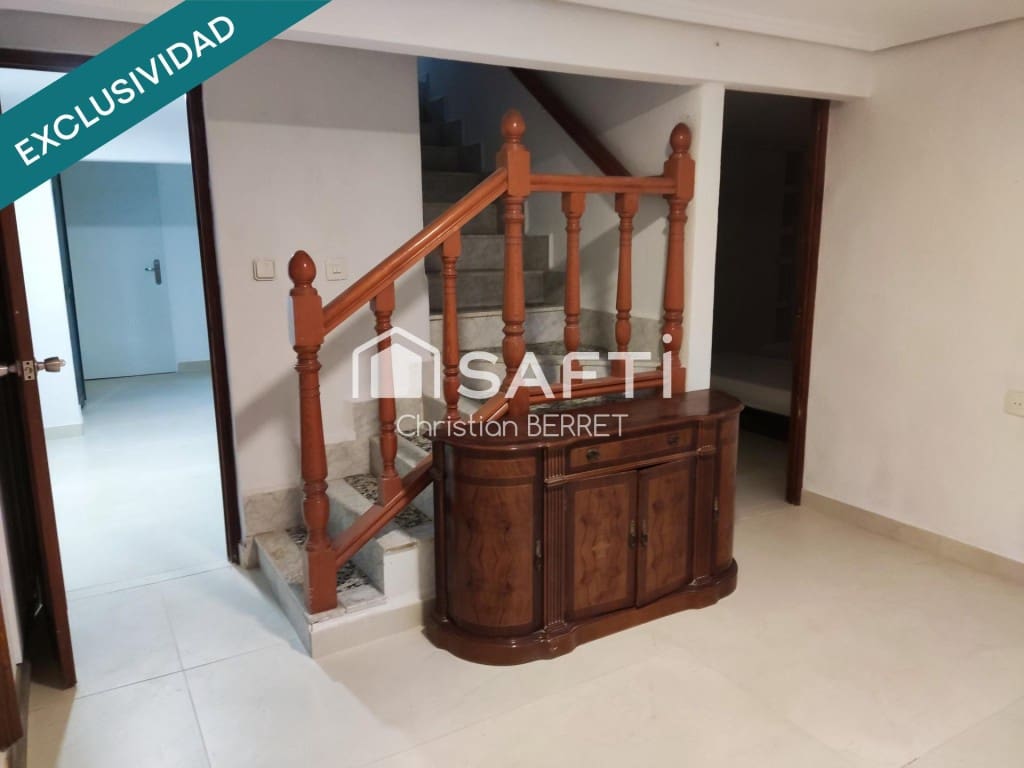 6 Zimmer Finca/Landgut zu verkaufen in Montserrat mit Pool - 375.000 € (Ref: 9595568)