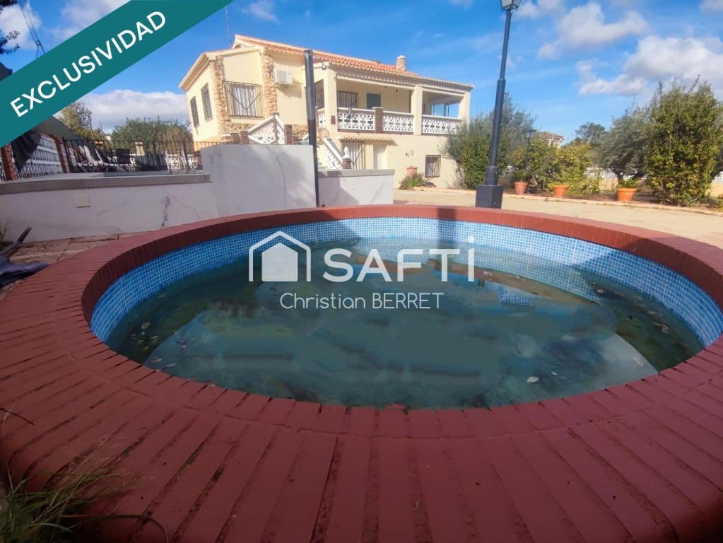 6 Zimmer Finca/Landgut zu verkaufen in Montserrat mit Pool - 375.000 € (Ref: 9595568)