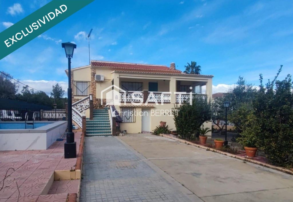 6 Zimmer Finca/Landgut zu verkaufen in Montserrat mit Pool - 375.000 € (Ref: 9595568)