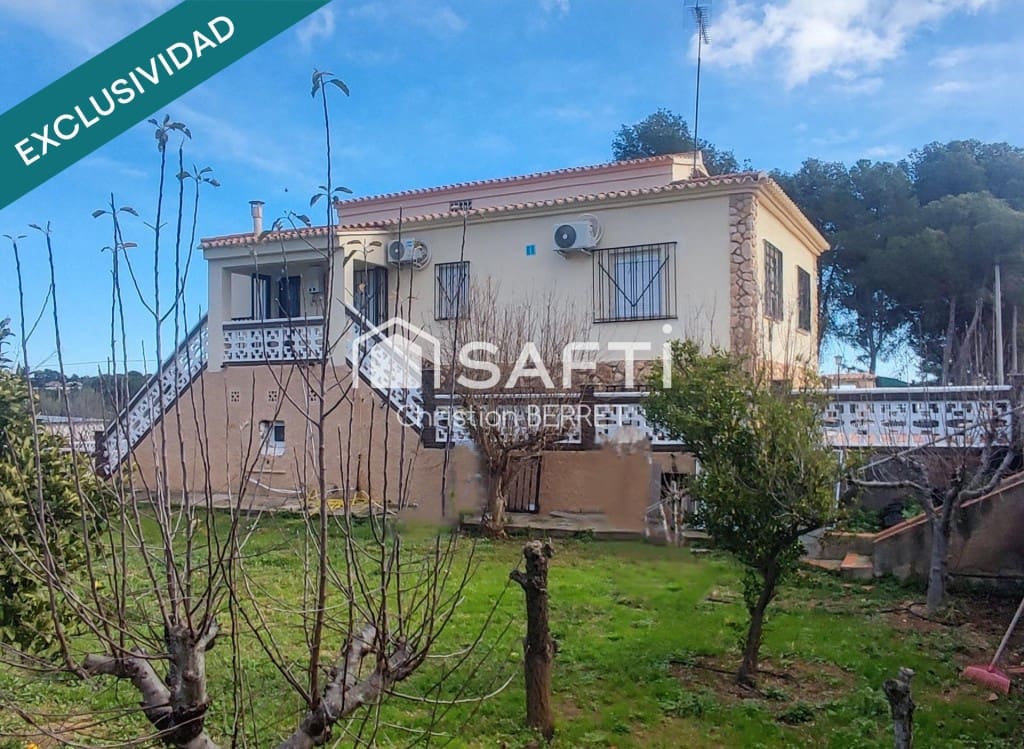 6 Zimmer Finca/Landgut zu verkaufen in Montserrat mit Pool - 375.000 € (Ref: 9595568)