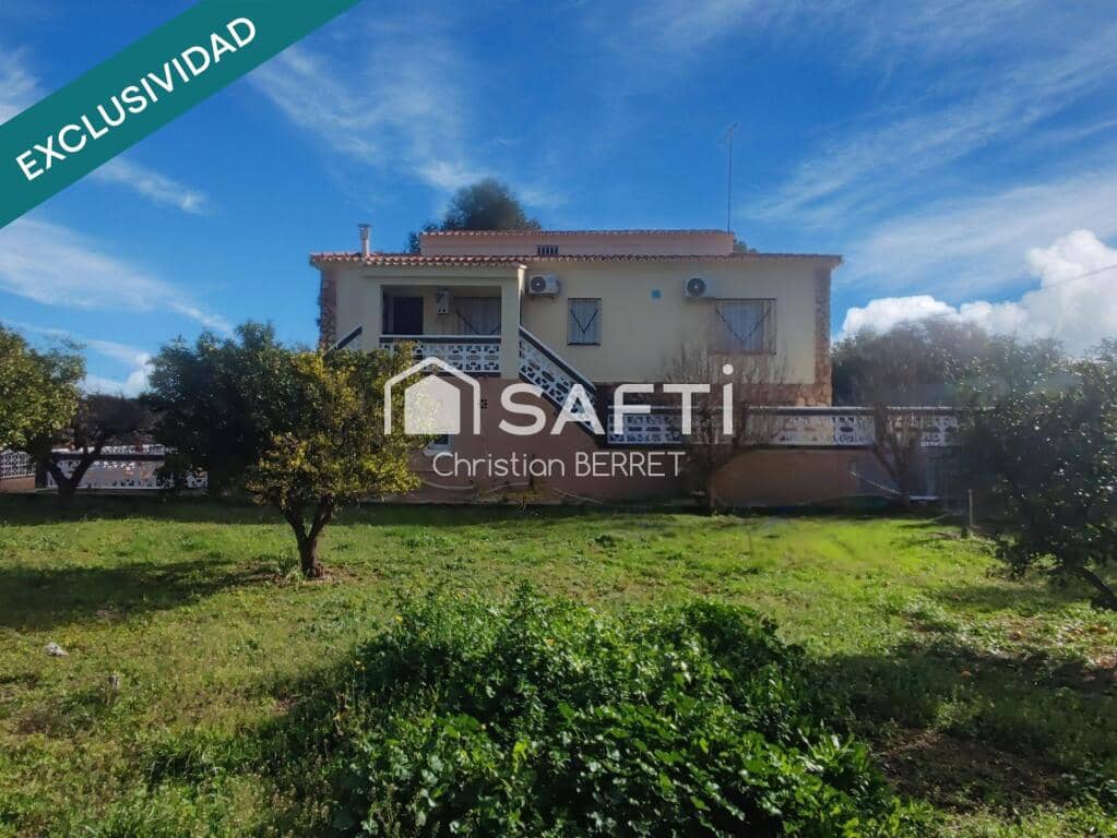 6 bedroom Finca/Country House for sale in Montserrat with pool - € 328,000 (Ref: 9595568)