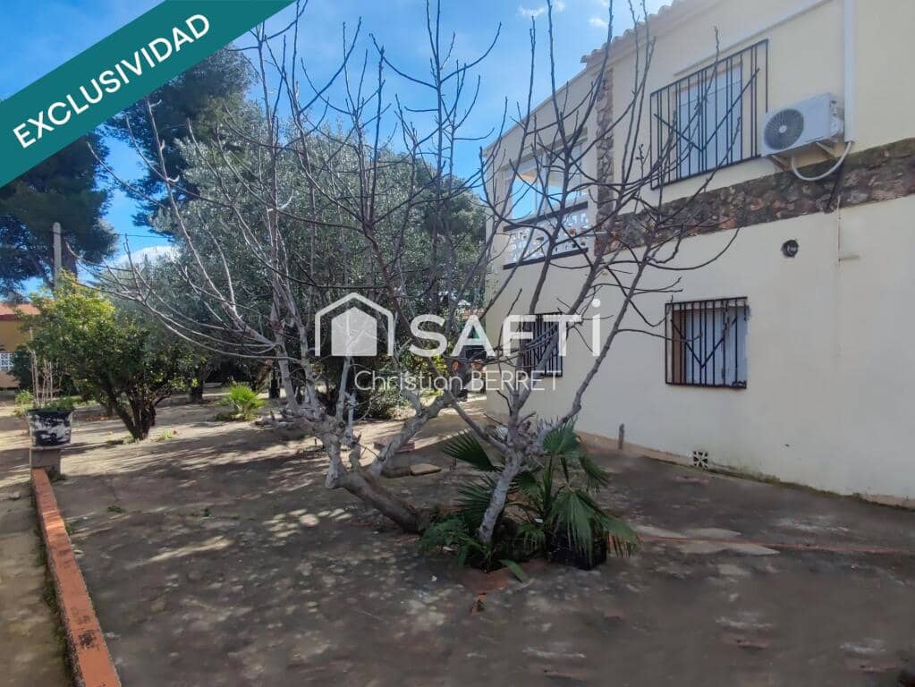 6 bedroom Finca/Country House for sale in Montserrat with pool - € 328,000 (Ref: 9595568)