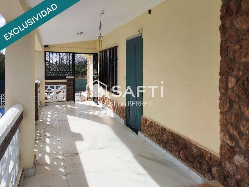 6 bedroom Finca/Country House for sale in Montserrat with pool - € 328,000 (Ref: 9595568)