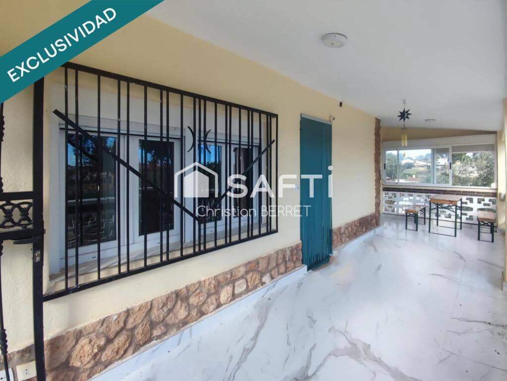 6 bedroom Finca/Country House for sale in Montserrat with pool - € 328,000 (Ref: 9595568)
