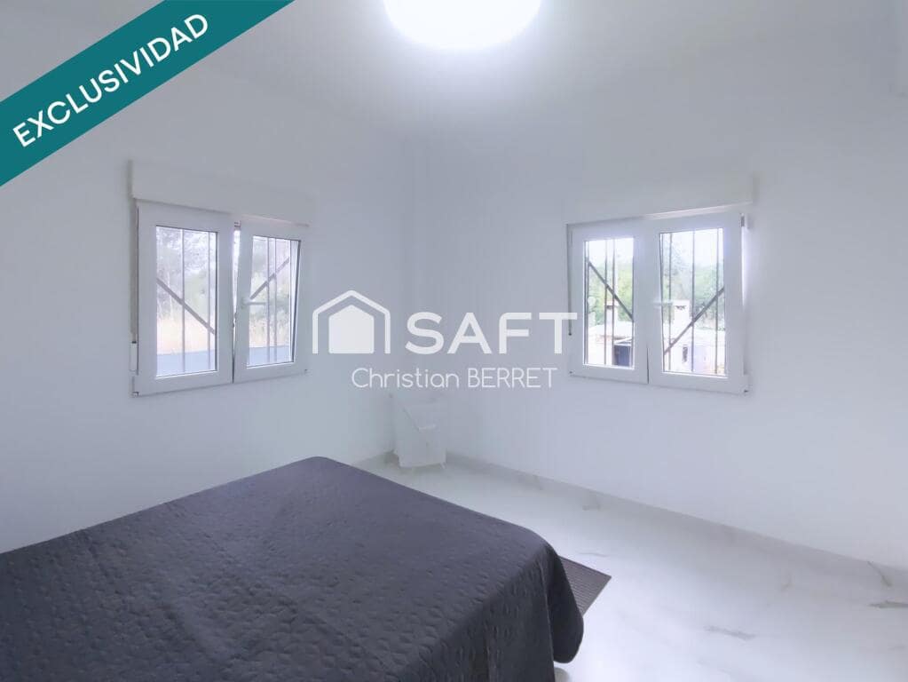 6 bedroom Finca/Country House for sale in Montserrat with pool - € 328,000 (Ref: 9595568)