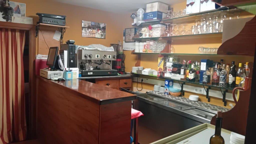 3 bedroom Finca/Country House for sale in Navahermosa - € 299,000 (Ref: 9595572)