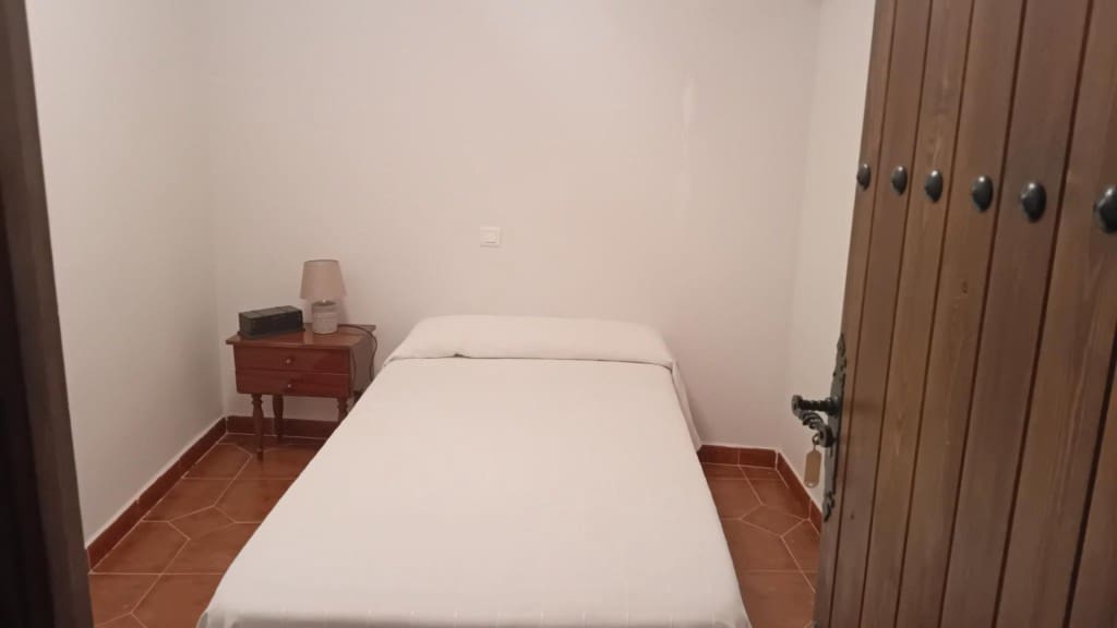 3 bedroom Finca/Country House for sale in Navahermosa - € 299,000 (Ref: 9595572)